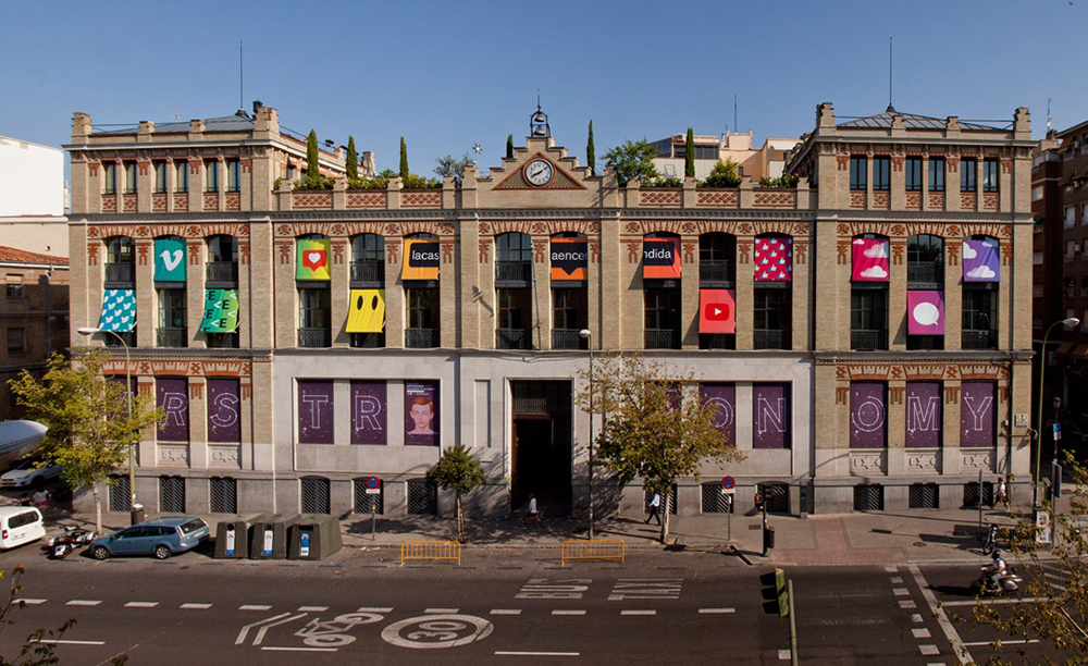 Fotograf&iacute;a de la fachada del edificio de La Casa Encendida